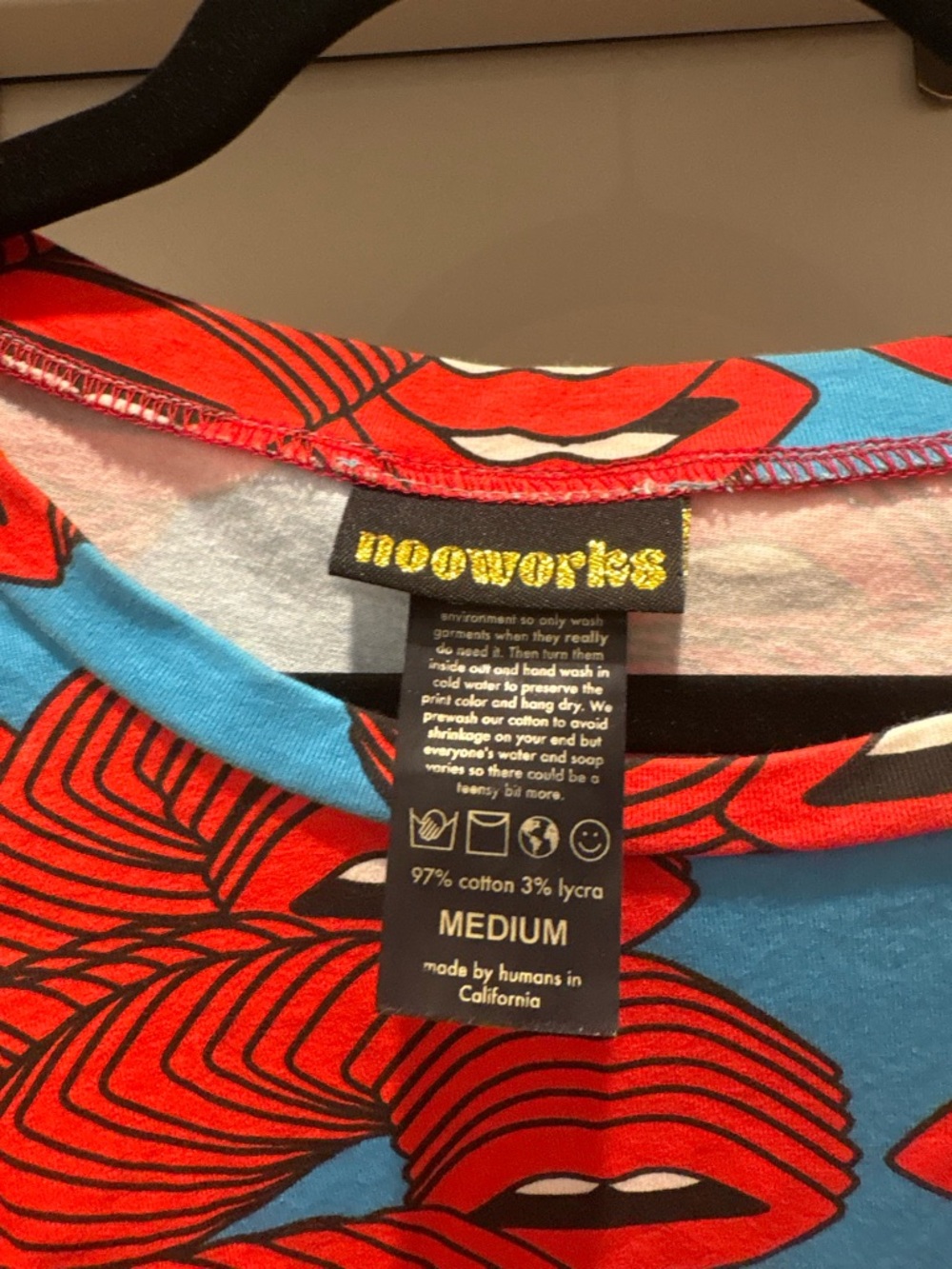 Nooworks Muscle Tee in Mouths - Picture 2 of 3